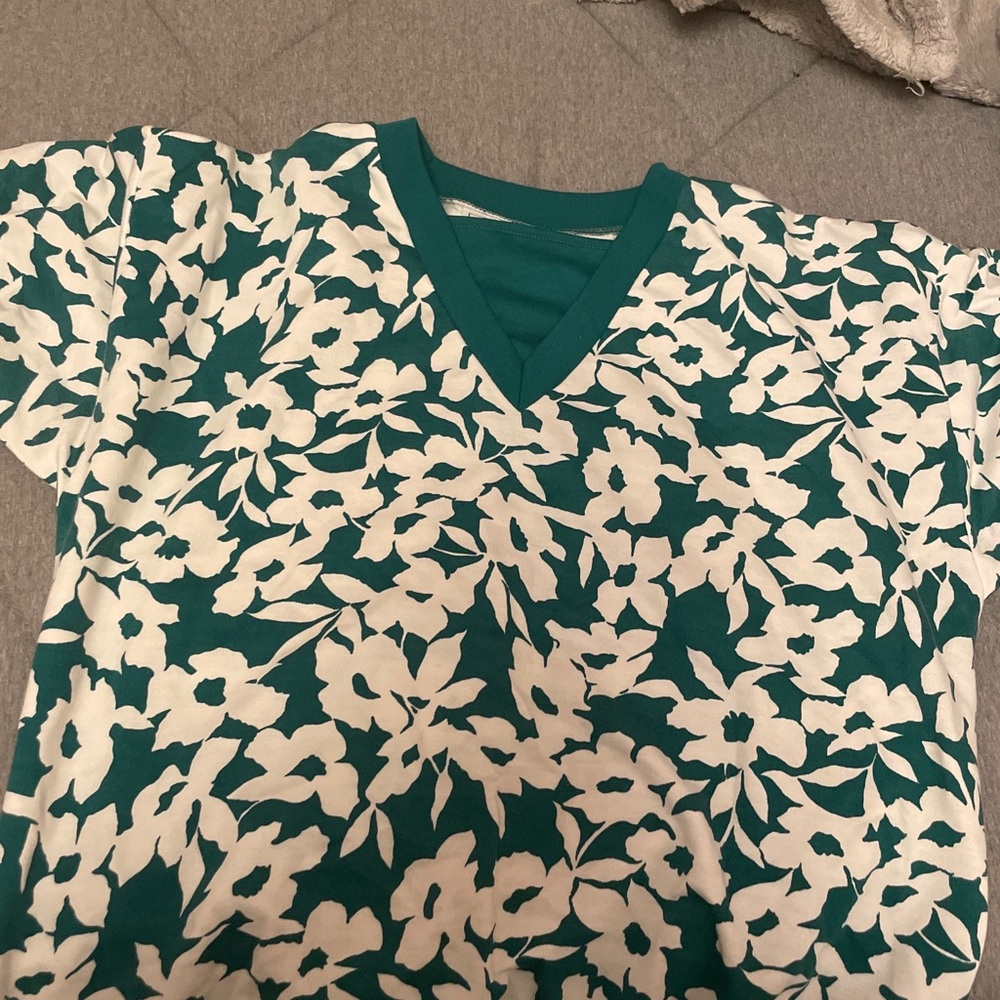 goola gong vintage floral top